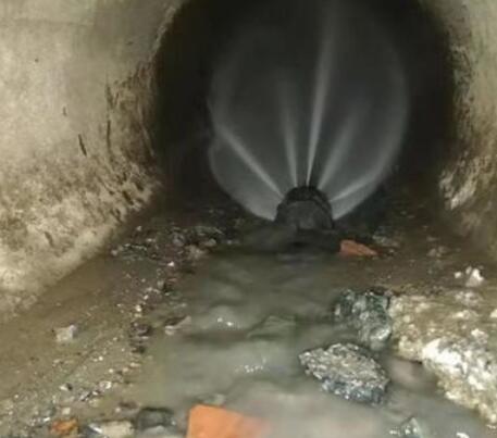 吉阳镇市政管道清淤